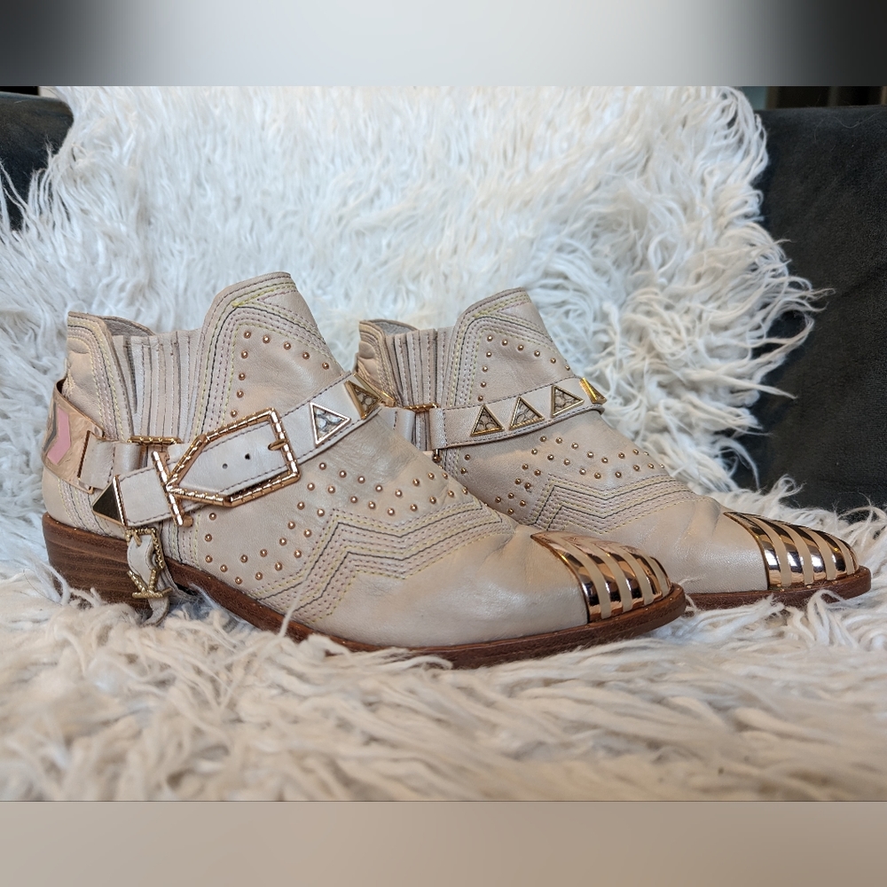 Ivy Kirzhner Santa Fe Western Booties